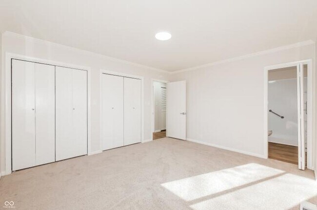 Photo - Yorktown Schools - Beautifully Renovated Home