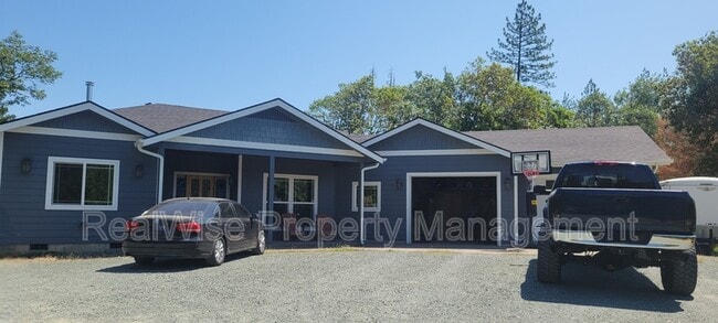 Building Photo - 235 Needlewood Dr Rental