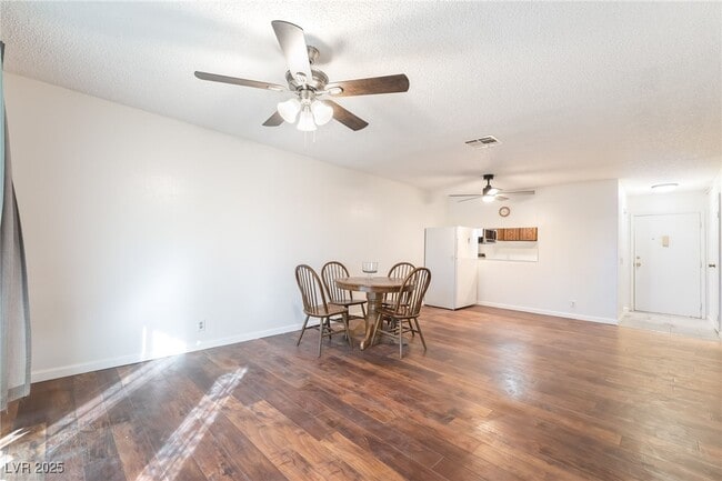 Photo - 1675 Jupiter Ct Unidad D