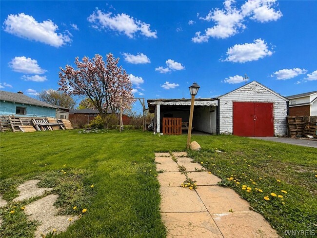 Photo - 3225 Belden Pl