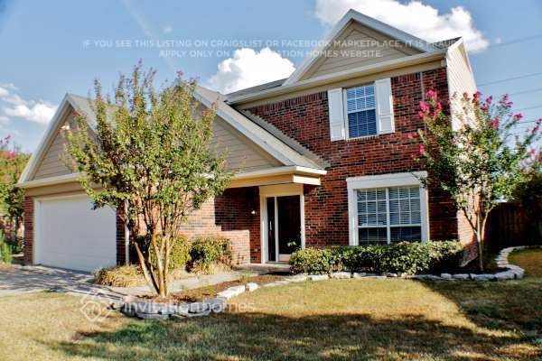 Building Photo - 411 Merritt St