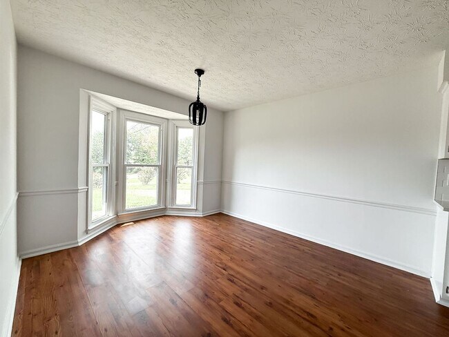 239 Lee Road 851