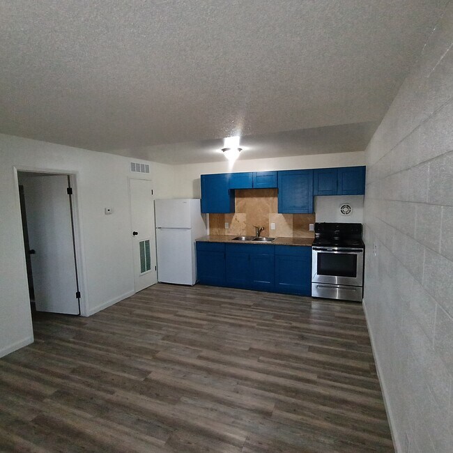 3726 Hazelwood St Unit 15