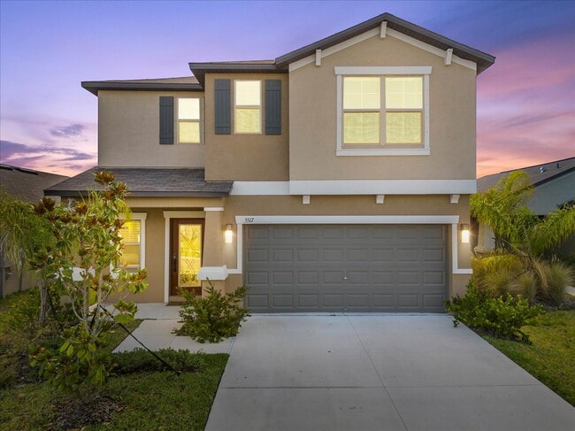 Building Photo - Spacious 6-Bedroom Home with Loft in Desirable Lynwood Community