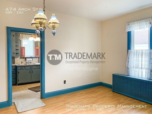 Photo - 474 Arch St