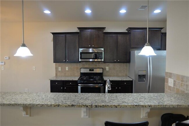 Photo - 776 Village Field Ct NW
