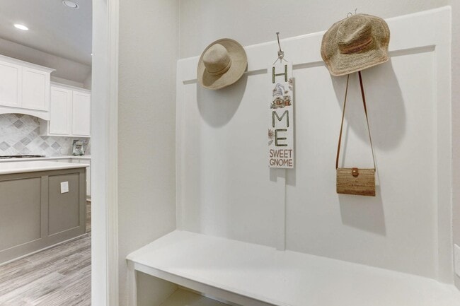 Photo - 8126 Silverspot Ln