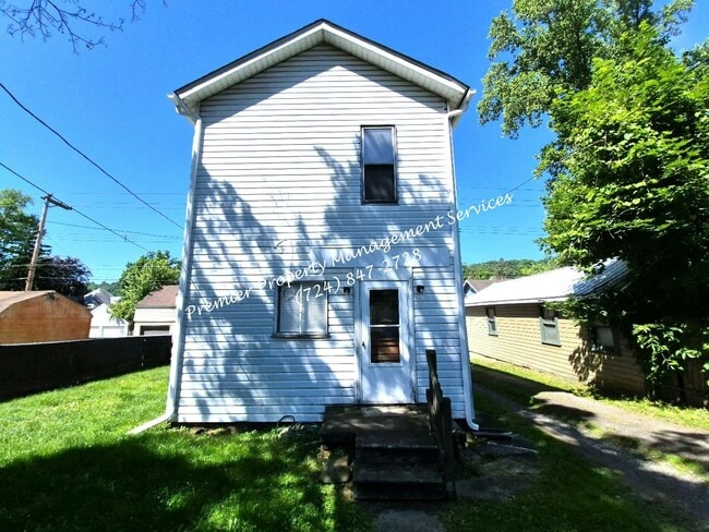 Photo - 1613 4th Ave
