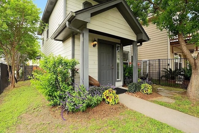 Photo - 1201 Ruthven St Casa