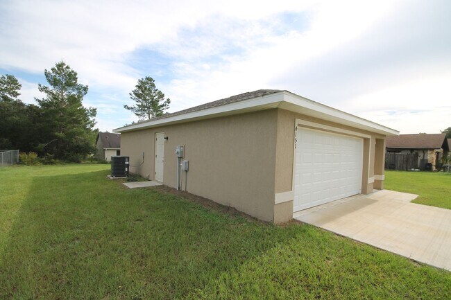Photo - DISCOVER THE BEAUTIFUL 3 Bd/2Ba in Ocala!!