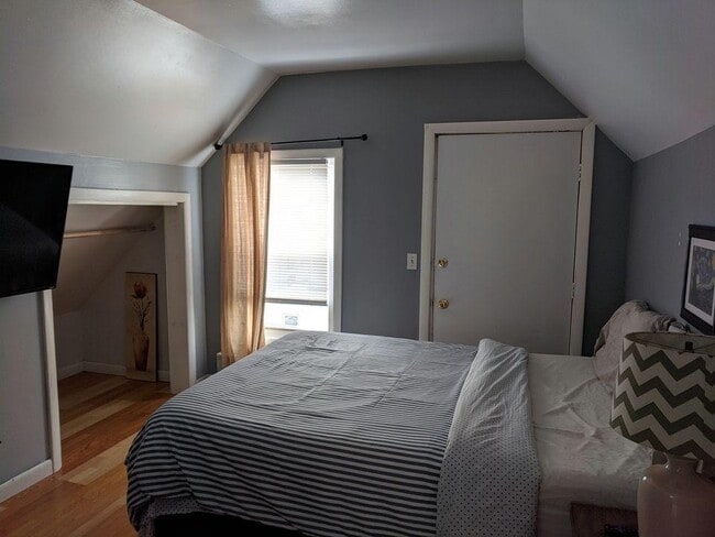 Photo - 78 Archibald St