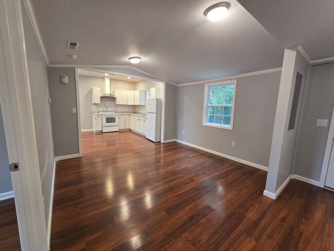 Photo - NEW LISTING!!!!!