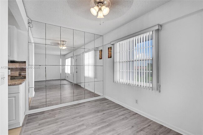 300 SW 134th Way Unit 413E