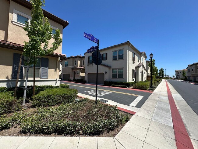 Photo - Beautiful 3 Bedroom, 2.5 Bath Mountain House Home.