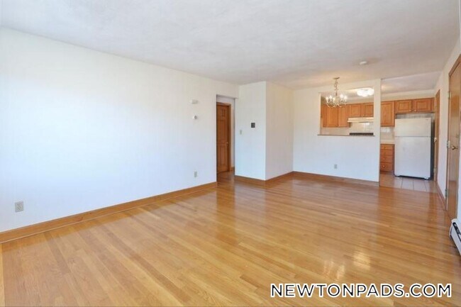 Photo - 288 Grove St Unidad 10
