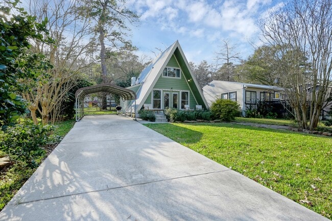 Photo - 1500 W Pine Lake Cir