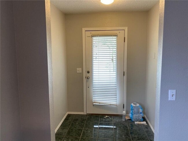 Photo - 2911 Beech Ave