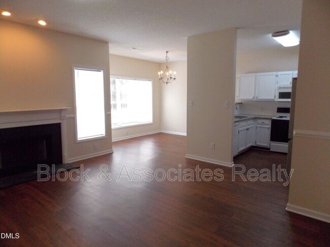 106 Pointe Crest Ct