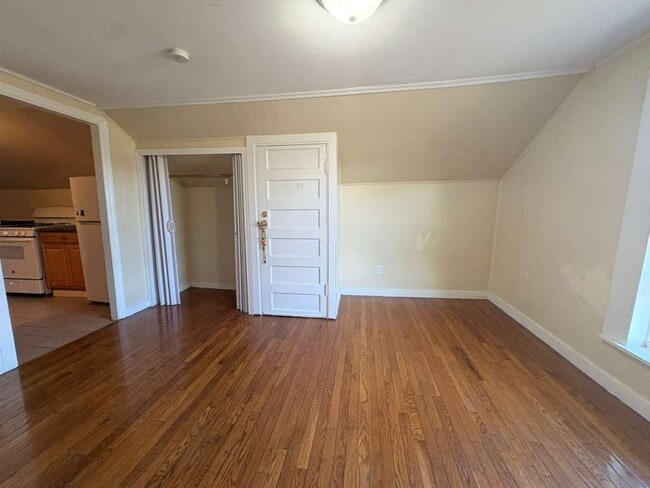 Photo - 276 Clinton Ave Unidad 3