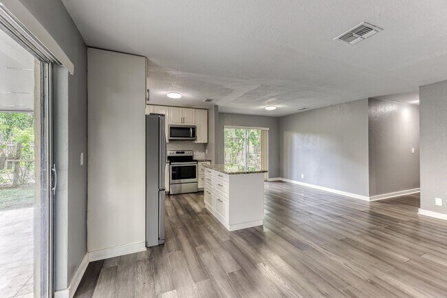 Photo - 7971 NW 35th Ct