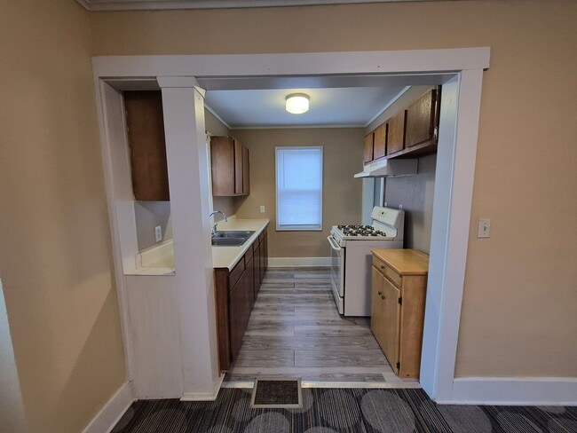 Photo - 2 Bedroom, 1 Bathroom Home with Deck