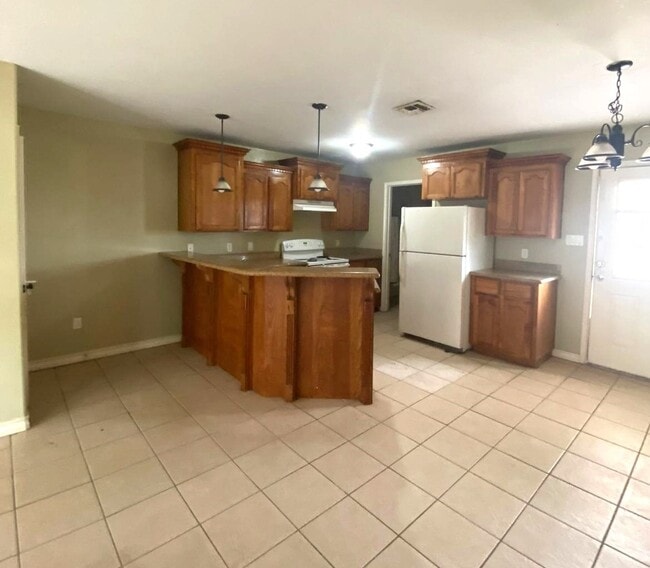 Photo - 1206 W Fig Ave