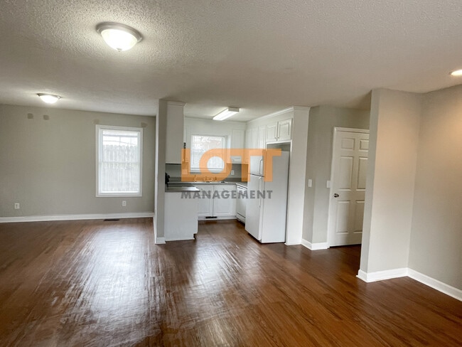 Photo - 101 Northview Dr