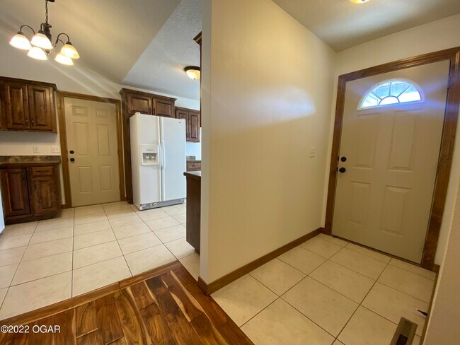 Photo - 5015 E 21st St