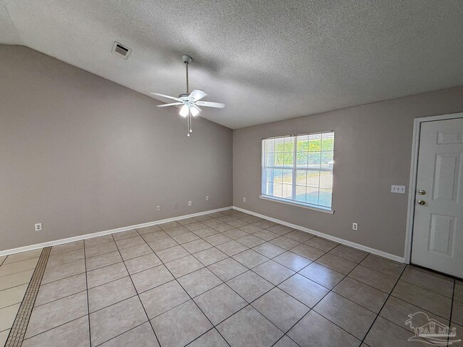 Photo - 4167 Bell Ln