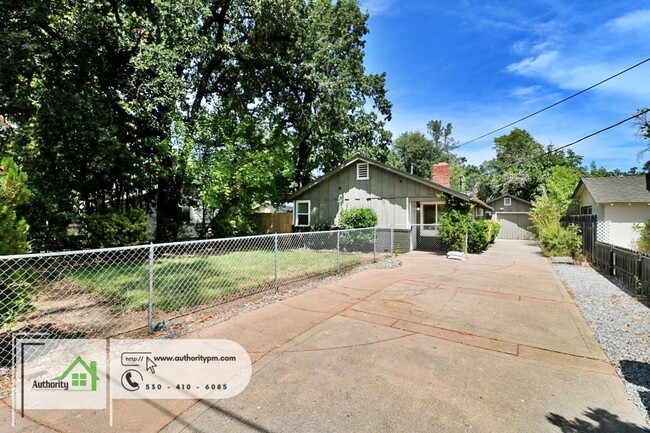 Building Photo - 2022 Jewell Ln Rental