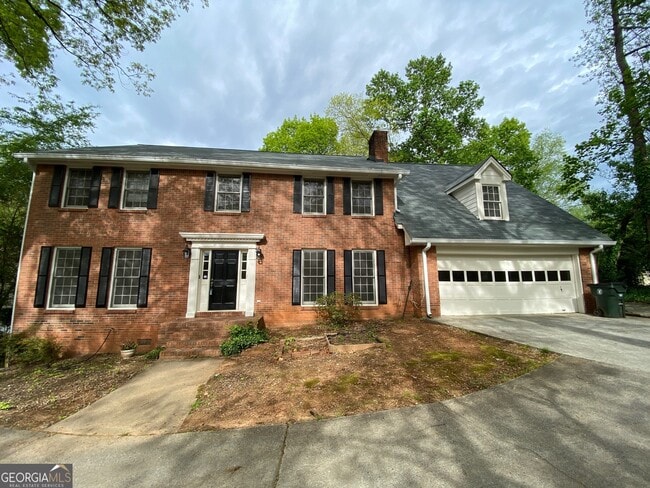 Building Photo - 4193 N Shallowford Rd Unit D