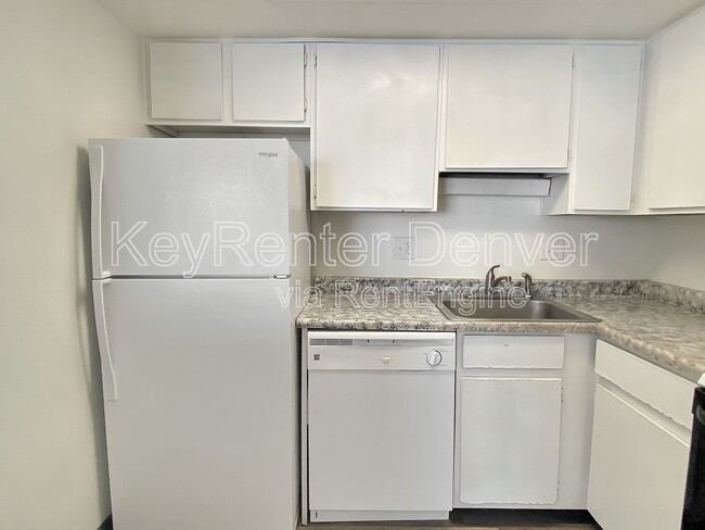 Photo - 17053 E Tennessee Dr Unit 207