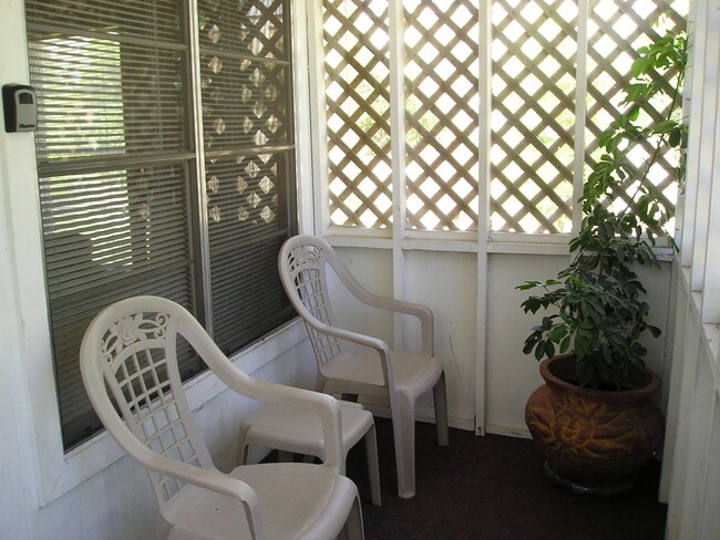 Photo - 514 S Rife St