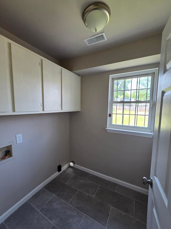 Photo - 1815 9th Ave N