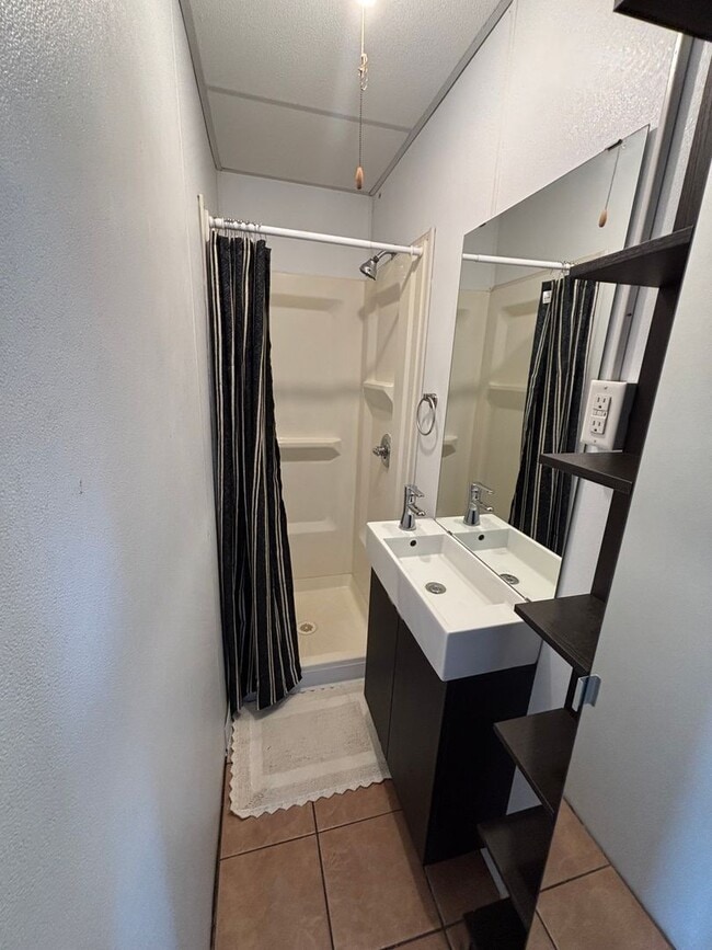Photo - 2503 Olive St Unit 2503-1