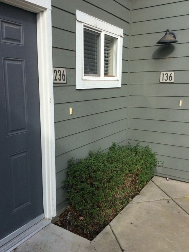 Photo - 3 Bedroom 2 bath in Wild Horse with garage