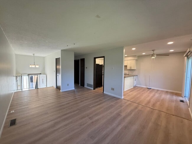 Photo - 12288 Drake St NW