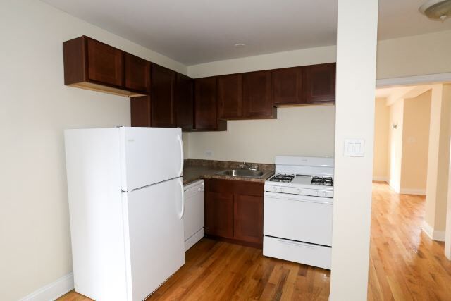 Photo - 1350 N Dearborn St Condo Unit 105