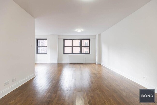 Photo - 145 E 16th St Unit 4C