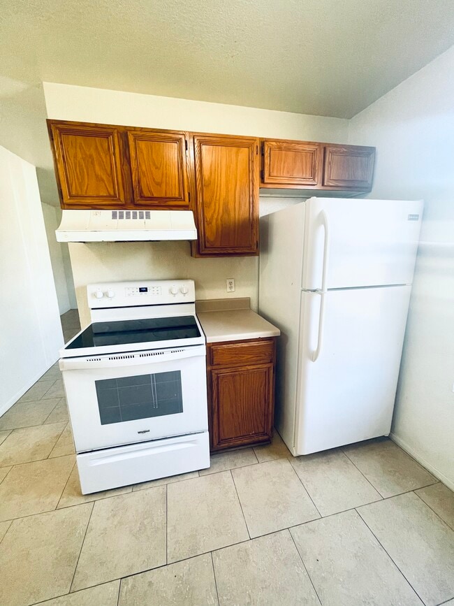 Photo - 1705 Benttree Dr