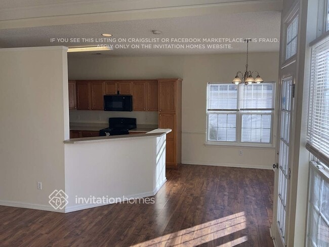 Photo - 132 Sweetmartha Dr