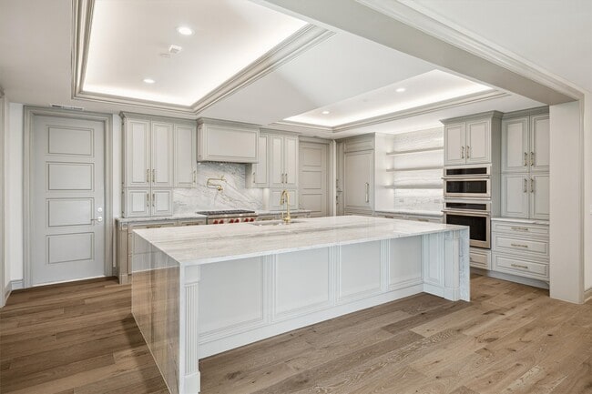 Photo - 1717 Bissonnet St Unit 1106