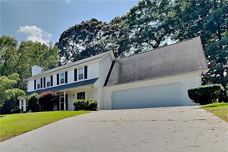 2245 Huntington Dr