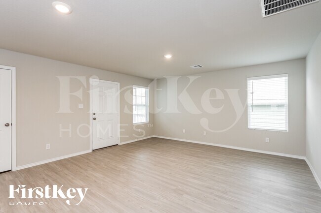 Photo - 6432 Cotton Ridge