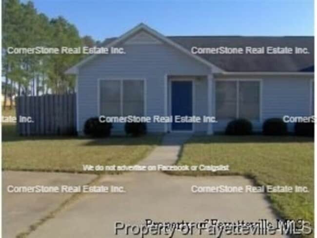 Building Photo - 143 Bahia Ln