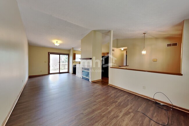 Photo - 2759 Beal Dr