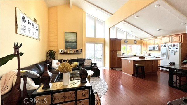 Photo - 3741 Bates St