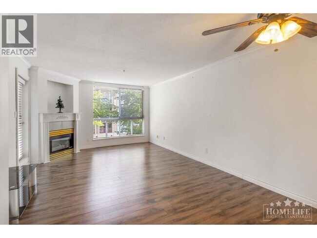 2485 Atkins Ave Unit 205