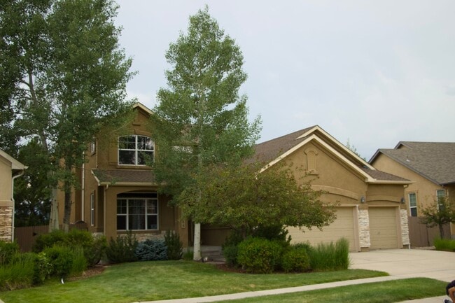 Building Photo - Gorgeous Mountain Views in Great School Di... Rental