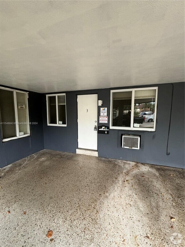 Building Photo - 610 NE 12th Ave Rental